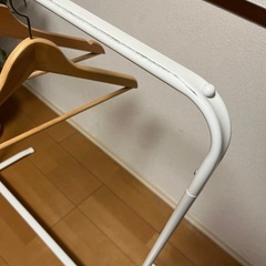 IKEA ハンガーラックの画像