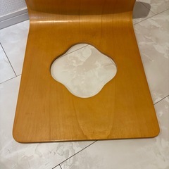 座椅子 木造の画像