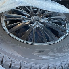 ヨコハマタイヤ　スタッドレス225/65R17　の画像