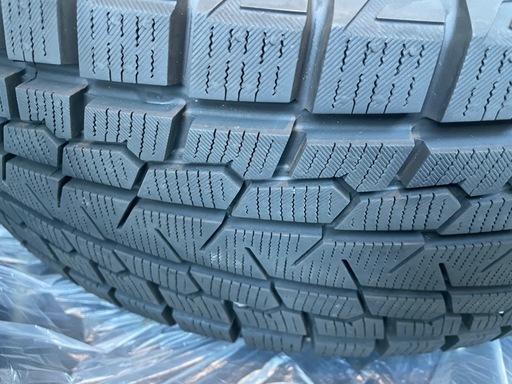ヨコハマタイヤ　スタッドレス225/65R17　
