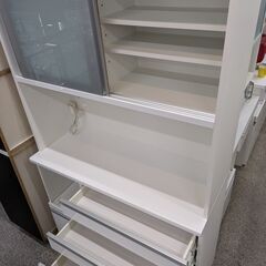【鏡面仕上げ】キッチンボード 松田家具 ダイニングボード レンジボード 食器棚 カップボード スライド扉 2ヵ所ソフトクロース モイス加工付き 高さ205cm 幅117cm：ホワイトの画像