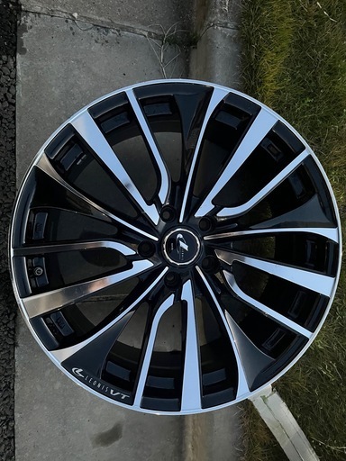 レオニス VT 19インチ ホイールセット4本