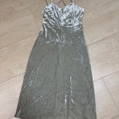 ミラウォーエン　ワンピースの画像