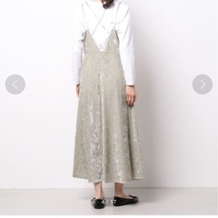 ミラウォーエン　ワンピースの画像