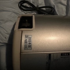 電気ポットの画像