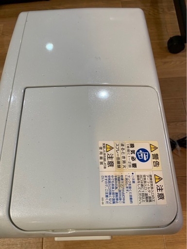 CORONA ファンヒーター