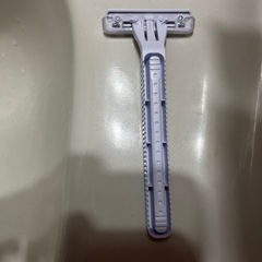 髭剃り　1本　多数あります！！の画像