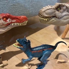 総額2万円くらい？恐竜フィギュアの画像