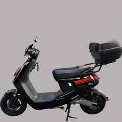 横浜市発　引き取り希望　XEAM niu MQi+Sport　純正バッテリー２本付属　電動バイク　電動スクーター　トップケース付き　人気のブラック＆レッド色　EVバイク　EVスクーターの画像