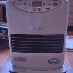 石油ファンヒーター（白）の画像