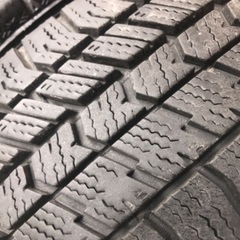 中古　軽カー　スタッドレスタイヤ　4本セットの画像