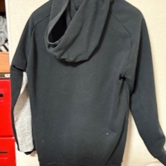 UMBROフードパーカー160cmの画像