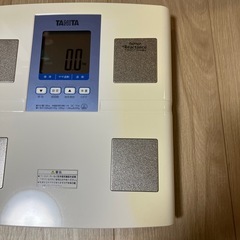 TANITA体重計の画像