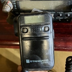 車載アマチュア無線機の画像