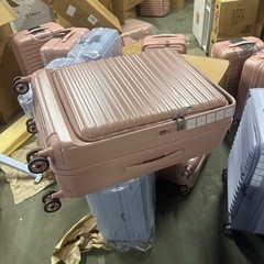 【来る前に在庫要確認】新品　不良品　スーツケースの画像