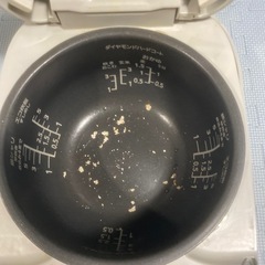 炊飯器の画像
