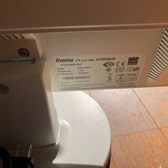 19インチモニター　iiyama E1906sの画像