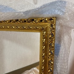 アンティーク調額縁型鏡の画像