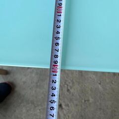 ダイニングテーブルの画像