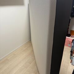 無料/0円 エマスリープマットレス、クイーン、中古、11/26, 28-30に取りに来ていただけるかた限定の画像