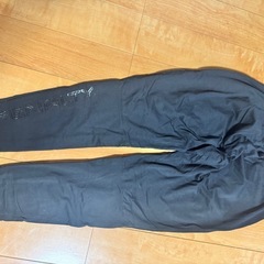 サッカー/ペナルティ
/ロンT/パンツの画像