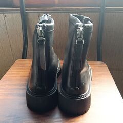 新品 22.5cm レディース ブーツ ブラック 厚底 シューズ サイドゴア 識別番号:【B134-S】の画像