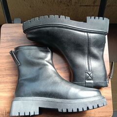 新品 22.5cm レディース ブーツ ブラック 厚底 シューズ サイドゴア 識別番号:【B134-S】の画像