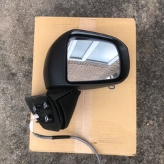 ジャンク　ダイハツキャストスポーツ　ドアミラー右の画像