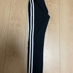 黒　サイドラインパンツ　スパッツ　130の画像