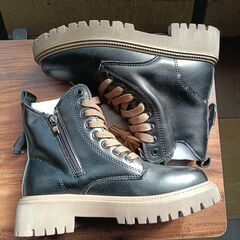 新品 22.5cm レディース ブーツ ブラック 厚底 シューズ サイドゴア 識別番号:【B135-S】の画像