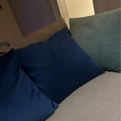国産ホクシン クッション 45cm×45cm ネイビーベロアカバー付きの画像