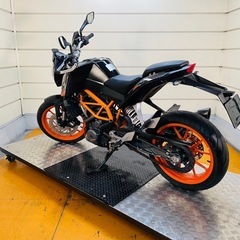 17363km ★始動動画あり★ KTM 250DUKE 中型　兵庫県　神戸市　バイクの画像