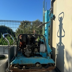 ロビン プレートコンパクターの画像