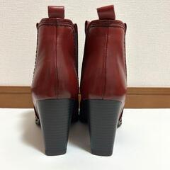 【極美品 / Mother Leaf】サイドゴアショートブーツ 23.5cmの画像