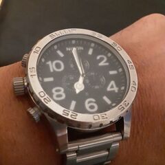 NIXON30気圧防水の画像