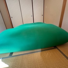 ヨギボー(ギガマックス)　の画像