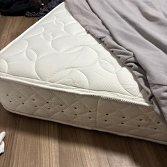 シングルマットレスの画像