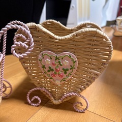 美品　カゴ型小物入れ2個セットの画像