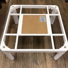 【ジャングルジャングル広陵店】コタツ　ホワイト　正方形の画像