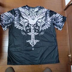 プリントTシャツ裏表プリントに成って居ますの画像