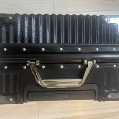 スーツケースの画像