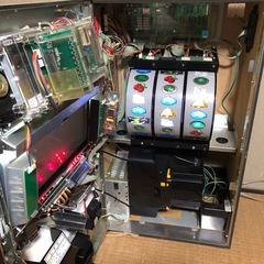 パチスロ　2027X コイン不要機　設定キー付の画像