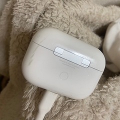 急募！正規品　AirPods proイヤフォン　第1世代の画像