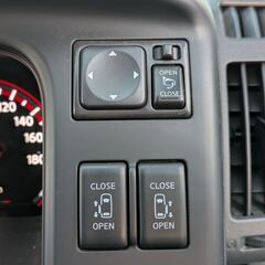 ★修復歴無！ワンオーナー!セレナ【ハイウェイスターVセレ】禁煙車！両側パワースライド！スマートキー！純正メモリーナビ！ワンセグ！の画像