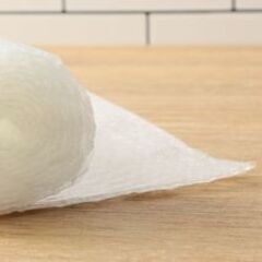 暖房冷房効果UP未使用8枚セット日本製 アール 窓用断熱シートすりガラス対応の画像