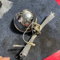 tw200社外ヘッドライトステー、ライトはおまけ
の画像