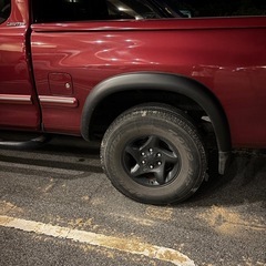 16インチタイヤホイールの画像