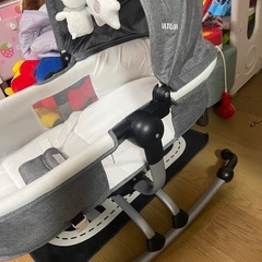 カトージ 360ターン ベビーバウンサーの画像