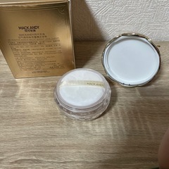 お粉　ピンク　コスメの画像