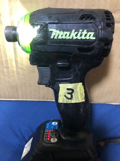 ⑤マキタ18vインパクトドライバTD171D中古、オリジナルハウジング、本体のみ